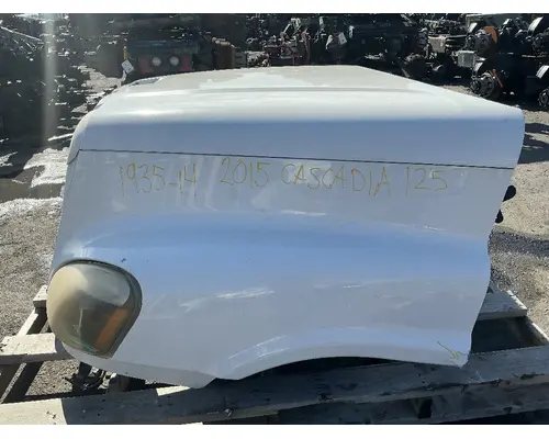 FREIGHTLINER Cascadia 125 Hood