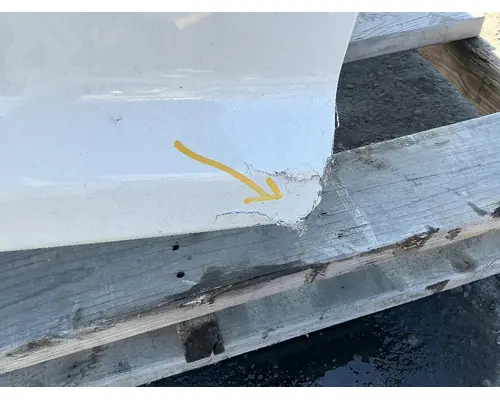 FREIGHTLINER Cascadia 125 Hood