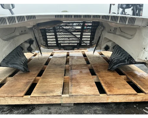 FREIGHTLINER Cascadia 125 Hood