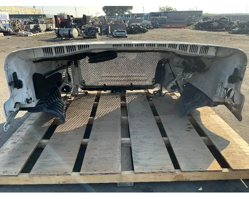 FREIGHTLINER Cascadia 125 Hood