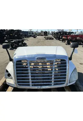 FREIGHTLINER Cascadia 125 Hood