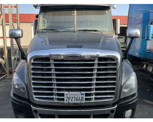 FREIGHTLINER Cascadia 125 Hood