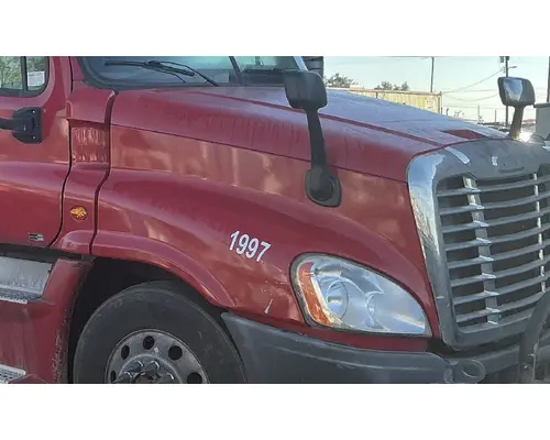 FREIGHTLINER Cascadia 125 Hood