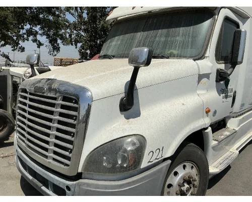 FREIGHTLINER Cascadia 125 Hood