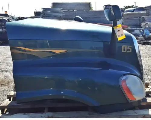 FREIGHTLINER Cascadia 125 Hood