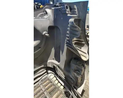 FREIGHTLINER Cascadia 125 Hood