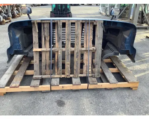 FREIGHTLINER Cascadia 125 Hood