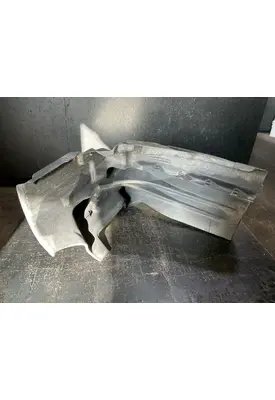 FREIGHTLINER Cascadia 125 Inner Fender