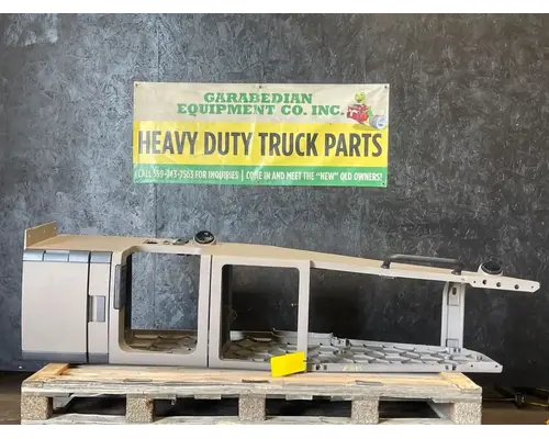 FREIGHTLINER Cascadia 125 Interior Parts, Misc.
