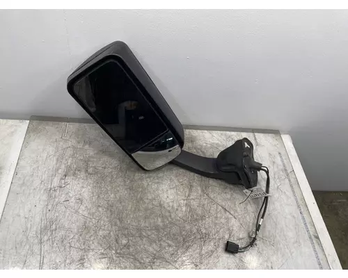 FREIGHTLINER Cascadia 125 Mirror (Side View)