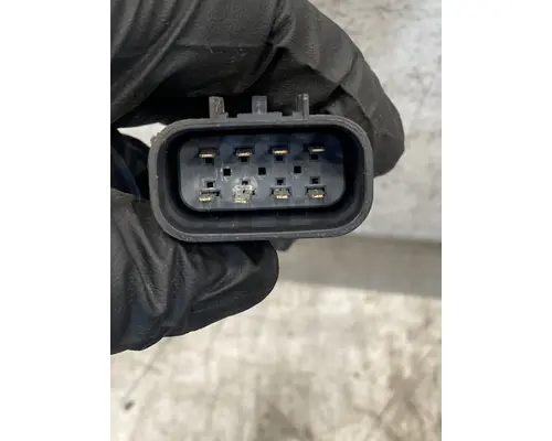 FREIGHTLINER Cascadia 125 Mirror (Side View)