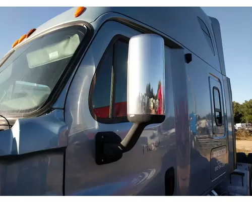 FREIGHTLINER Cascadia 125 Mirror (Side View)