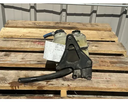 FREIGHTLINER Cascadia 125 Power Steering Fluid Reservoir