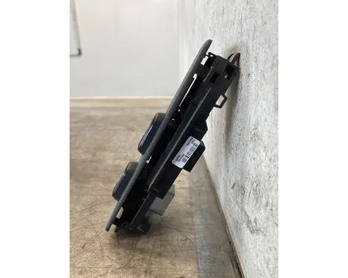 FREIGHTLINER Cascadia 125 Power Window Motor