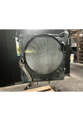 FREIGHTLINER Cascadia 125 Radiator