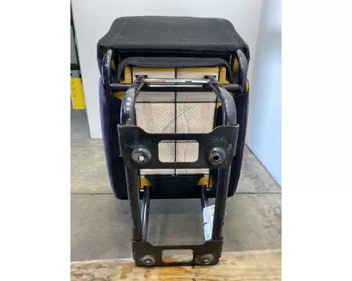 FREIGHTLINER Cascadia 125 Seat, Front
