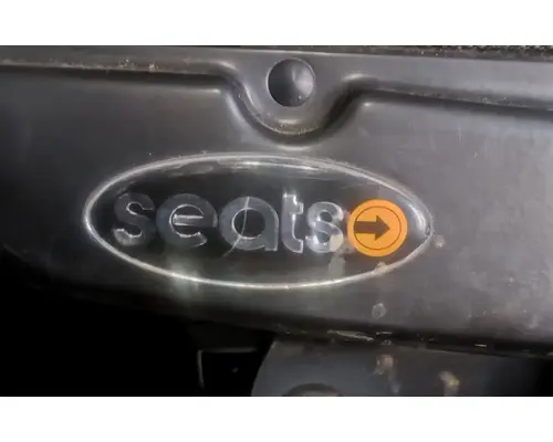 FREIGHTLINER Cascadia 125 Seat, Front