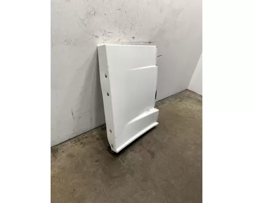 FREIGHTLINER Cascadia 125 Side Fairing