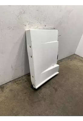 FREIGHTLINER Cascadia 125 Side Fairing