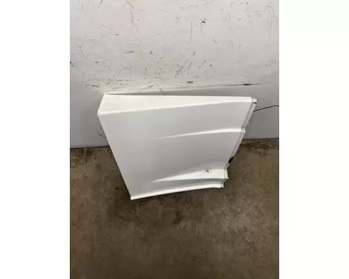 FREIGHTLINER Cascadia 125 Side Fairing
