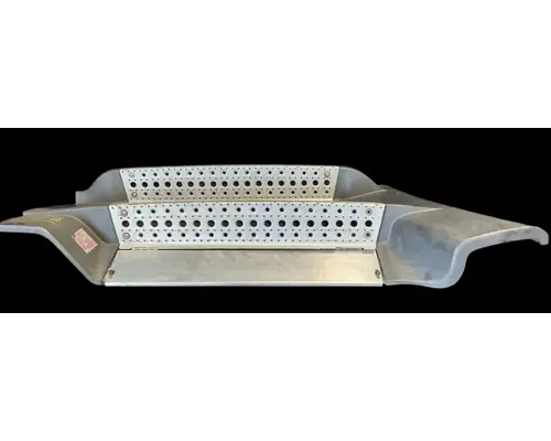 FREIGHTLINER Cascadia 125 Side Fairing