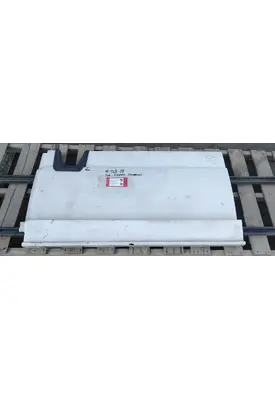 FREIGHTLINER Cascadia 125 Side Fairing