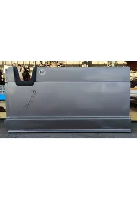 FREIGHTLINER Cascadia 125 Side Fairing