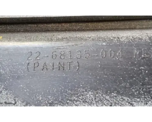 FREIGHTLINER Cascadia 125 Side Fairing