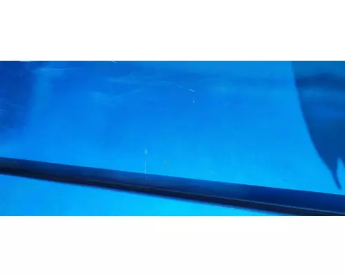 FREIGHTLINER Cascadia 125 Side Fairing