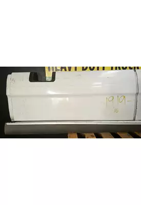FREIGHTLINER Cascadia 125 Side Fairing