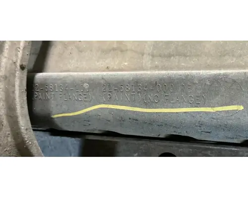 FREIGHTLINER Cascadia 125 Side Fairing