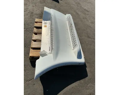 FREIGHTLINER Cascadia 125 Side Fairing
