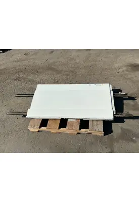FREIGHTLINER Cascadia 125 Side Fairing