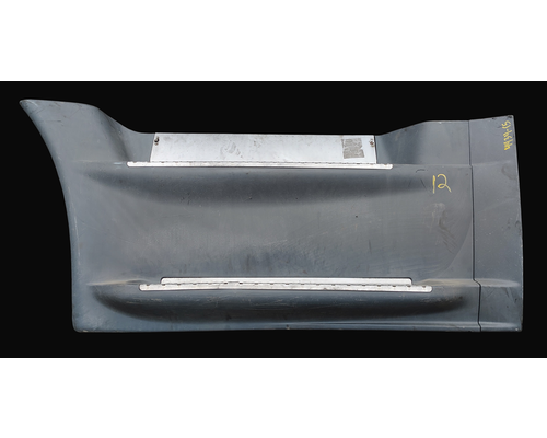 FREIGHTLINER Cascadia 125 Side Fairing