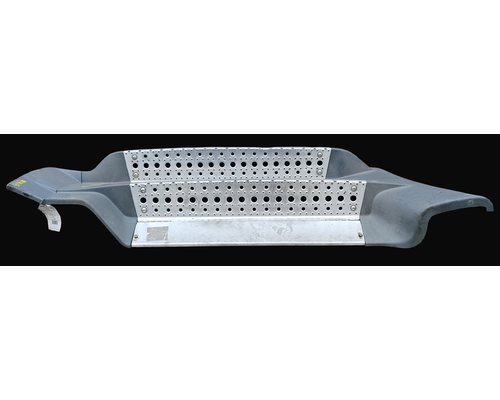 FREIGHTLINER Cascadia 125 Side Fairing