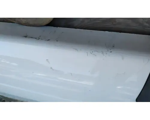 FREIGHTLINER Cascadia 125 Side Fairing