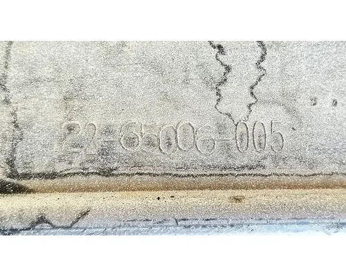 FREIGHTLINER Cascadia 125 Side Fairing