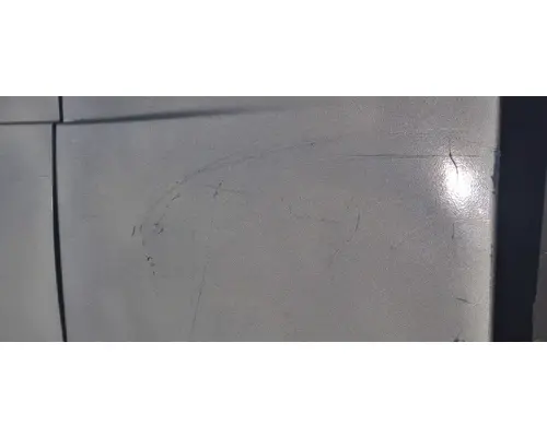 FREIGHTLINER Cascadia 125 Side Fairing