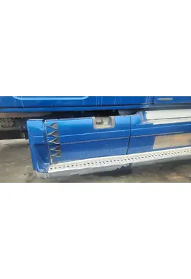 FREIGHTLINER Cascadia 125 Side Fairing