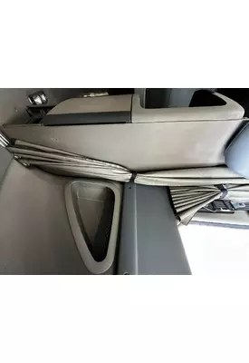 FREIGHTLINER Cascadia 125 Sleeper Interior Curtain