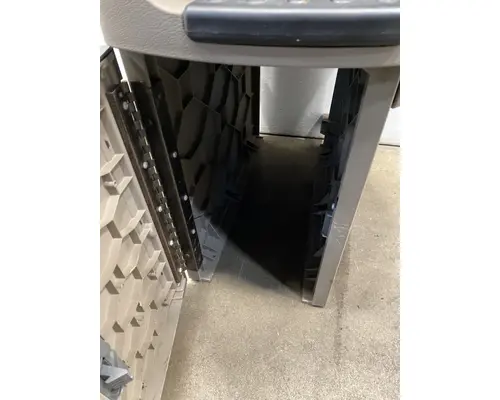 FREIGHTLINER Cascadia 125 Sleeper