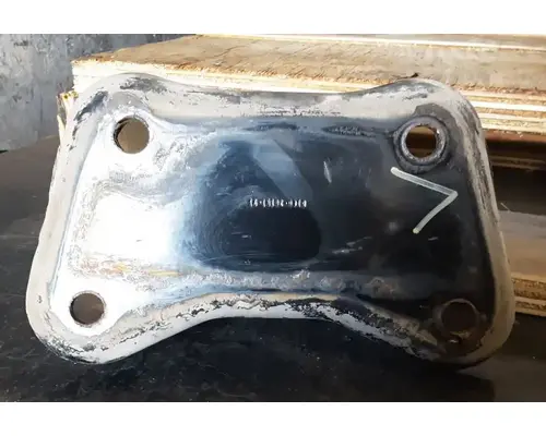 FREIGHTLINER Cascadia 125 Steer Axle Spring Hangers