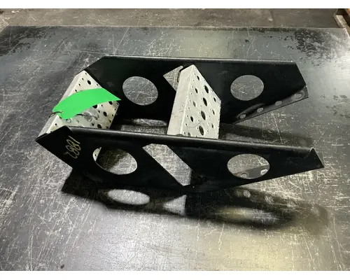 FREIGHTLINER Cascadia 125 Strut