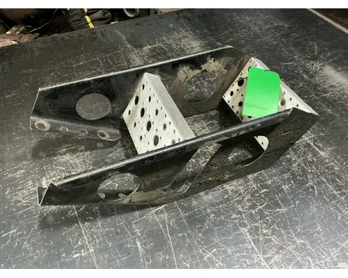FREIGHTLINER Cascadia 125 Strut
