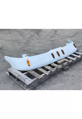 FREIGHTLINER Cascadia 125 Sun Visor (External)