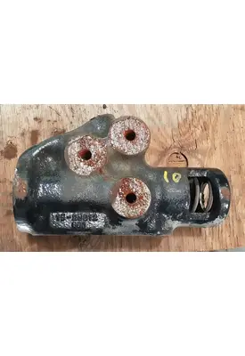 FREIGHTLINER Cascadia 125 Tow Hooks