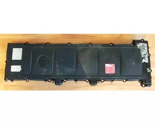 FREIGHTLINER Cascadia 125 Valve Cover