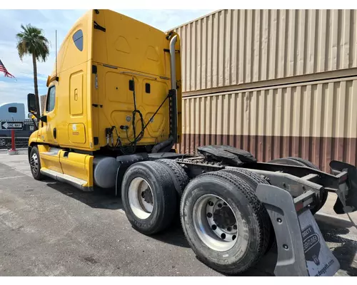 FREIGHTLINER Cascadia 125 Vehicle For Sale