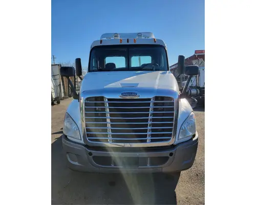 FREIGHTLINER Cascadia 125 Vehicle For Sale