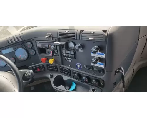 FREIGHTLINER Cascadia 125 Vehicle For Sale